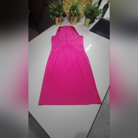 NWOT ADRIANNA PAPELL Sublime robe neuve d'excellente qualité bien doublée - Picture 6 of 8